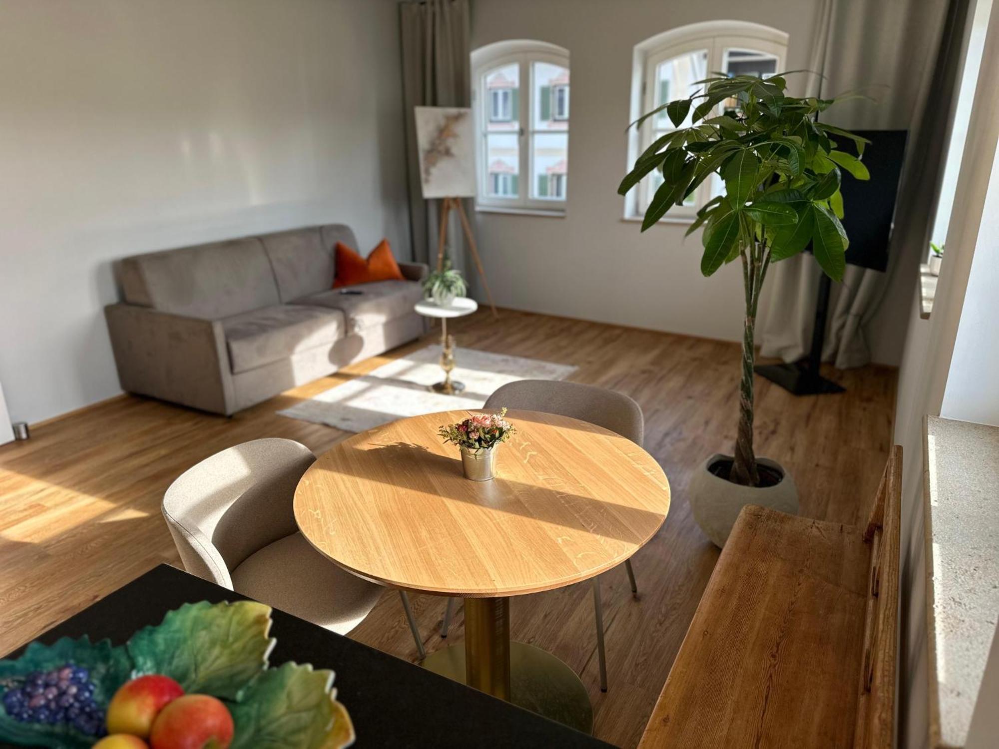 Vaicun Stays - Luxury Apartments - Apartments Mit Blick Auf Den Tegernsee Gmund am Tegernsee Luaran gambar